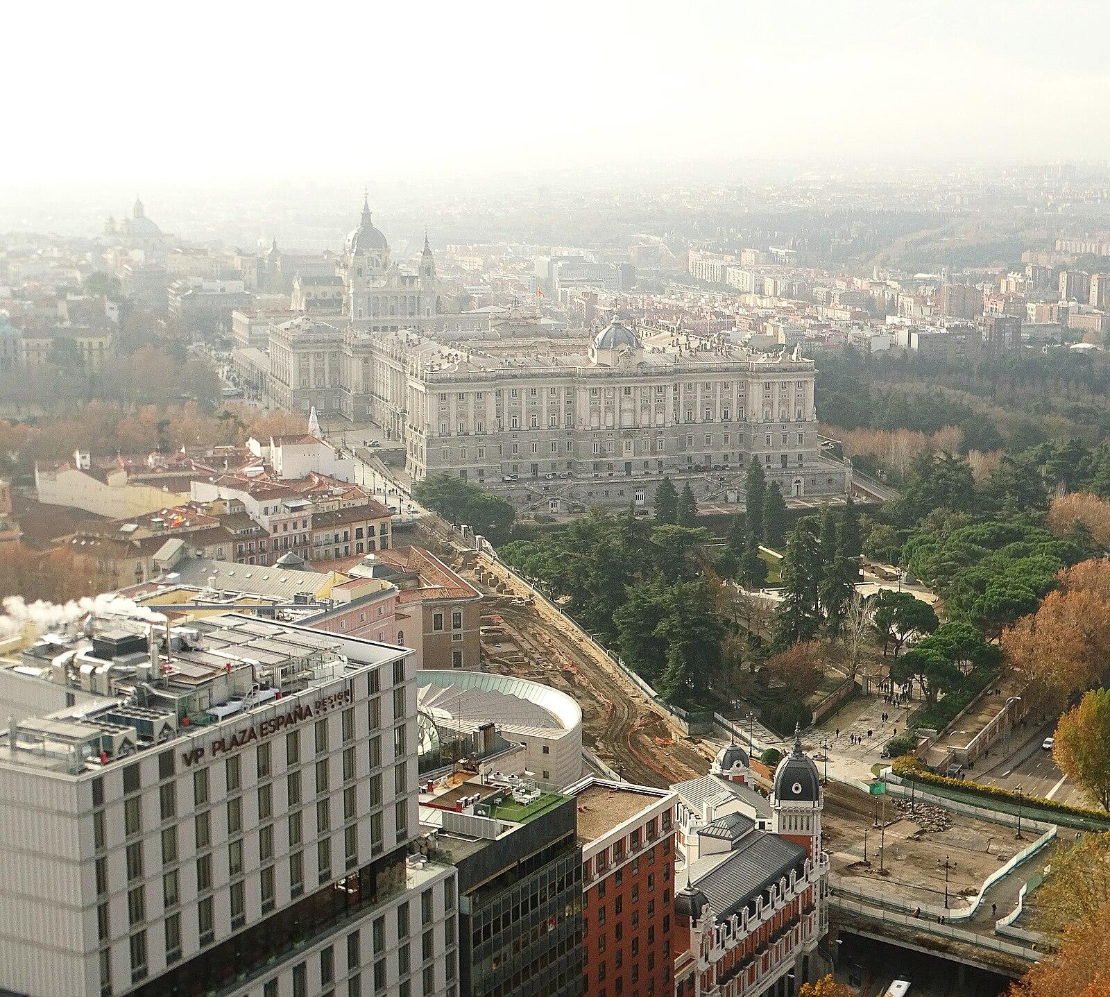 Madrid Residents Demand Action on Years of Stalled Metro Projects