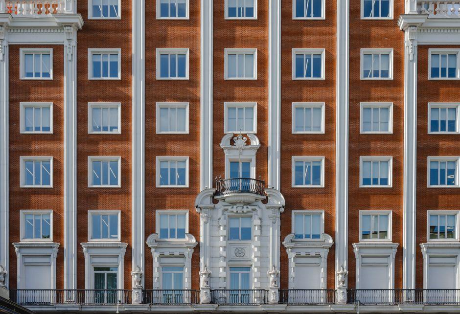Historic Building Facade in Central Madrid